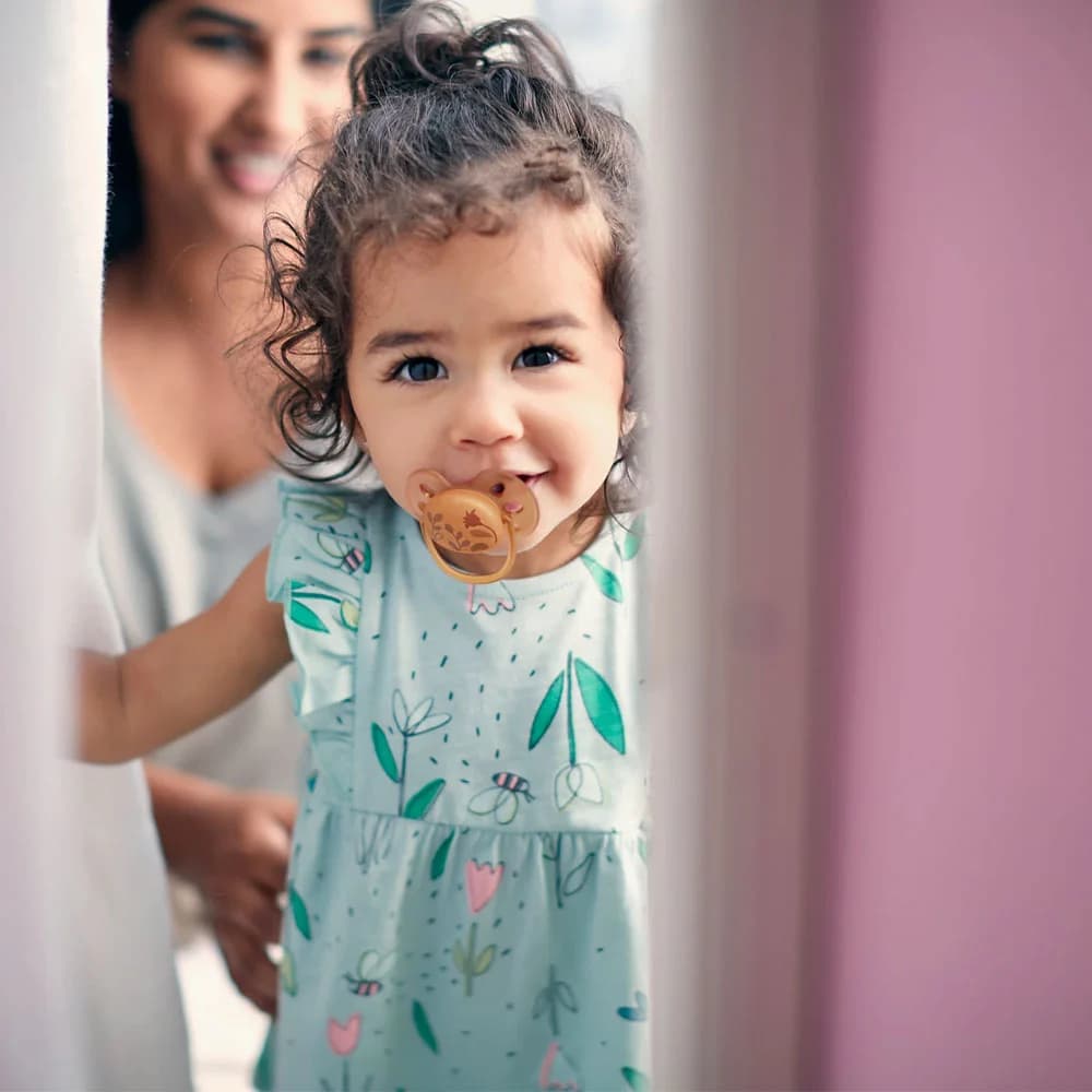 پستانک الترا ایر 6 تا 18 ماه فیلیپس اونت Philips Avent مدل SCF091/18 — تصویر ۴