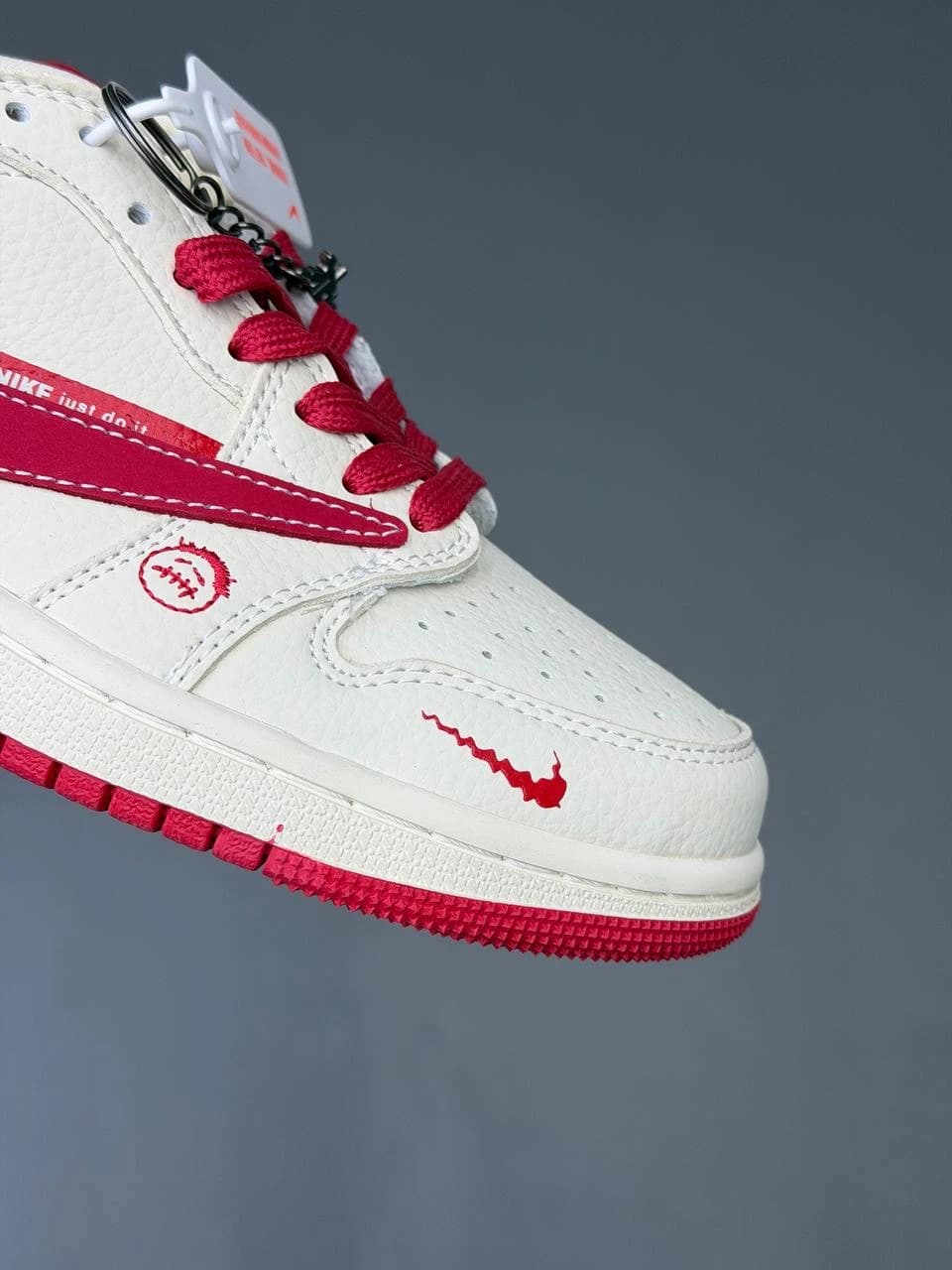 کتونی نایک ایر جردن وان لو ترویس اسکات سوپریم Nike Air Jordan 1 Low Travis Scott Supreme — تصویر ۶