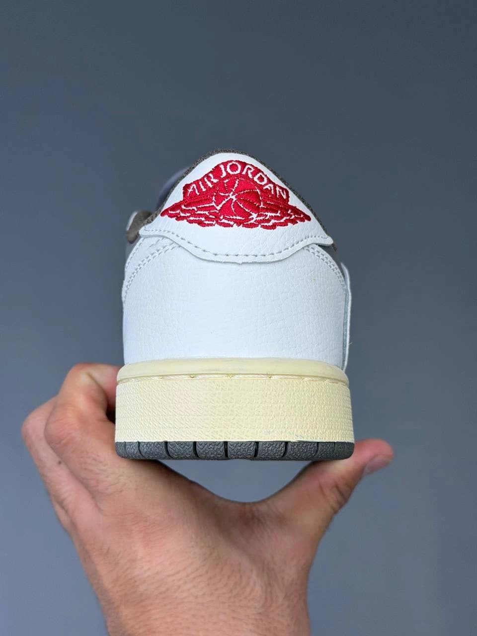 کتونی نایک ایر جردن وان لو ترویس اسکات ریورس موکا Nike Air Jordan 1 Low Travis Scott Reverse Mocha — تصویر ۵