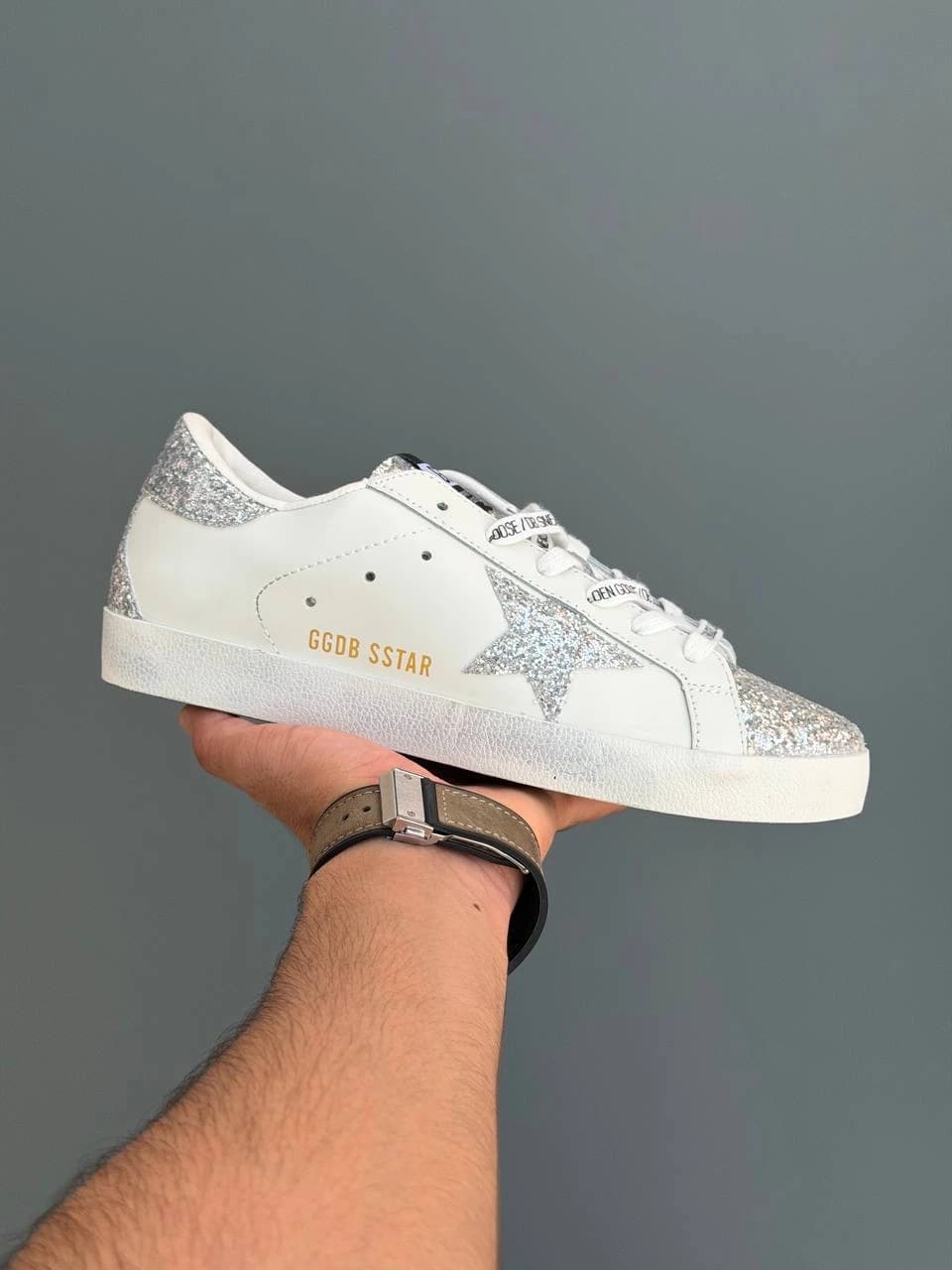 کتونی گلدن گوس سفید نقره ای Golden Goose White Silver — تصویر ۹