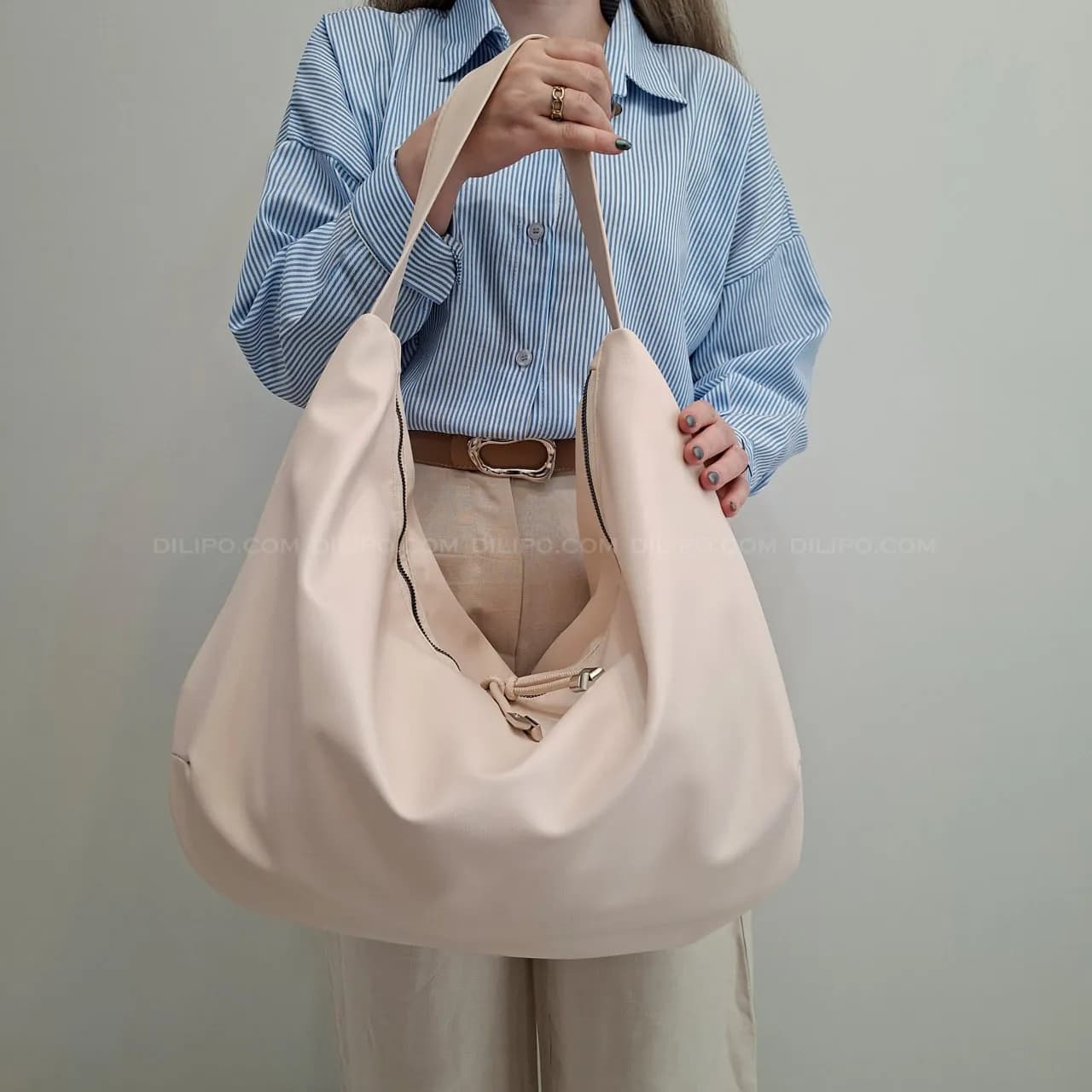 کیف زنانه بزرگ دوشی روشا 2688 — تصویر ۹