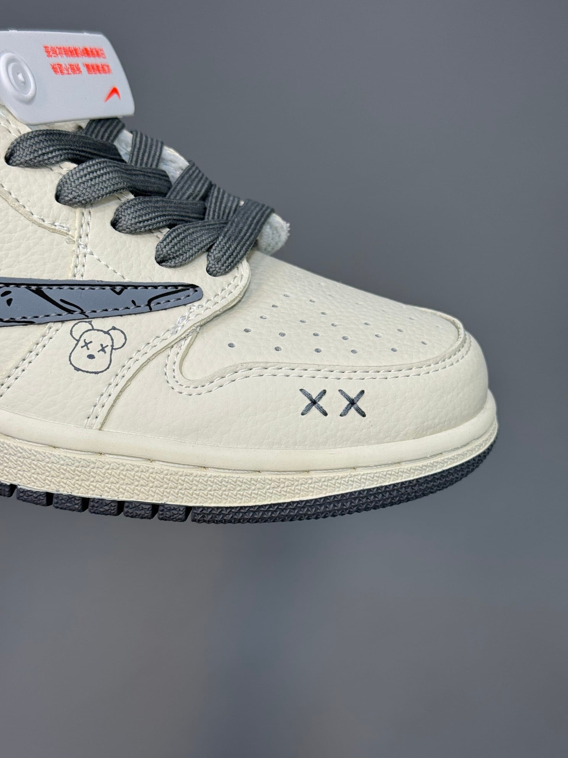کتونی نایک ایر جردن وان ترویس اسکات لو کاستوم Nike Air Jordan 1 Low Custom — تصویر ۶