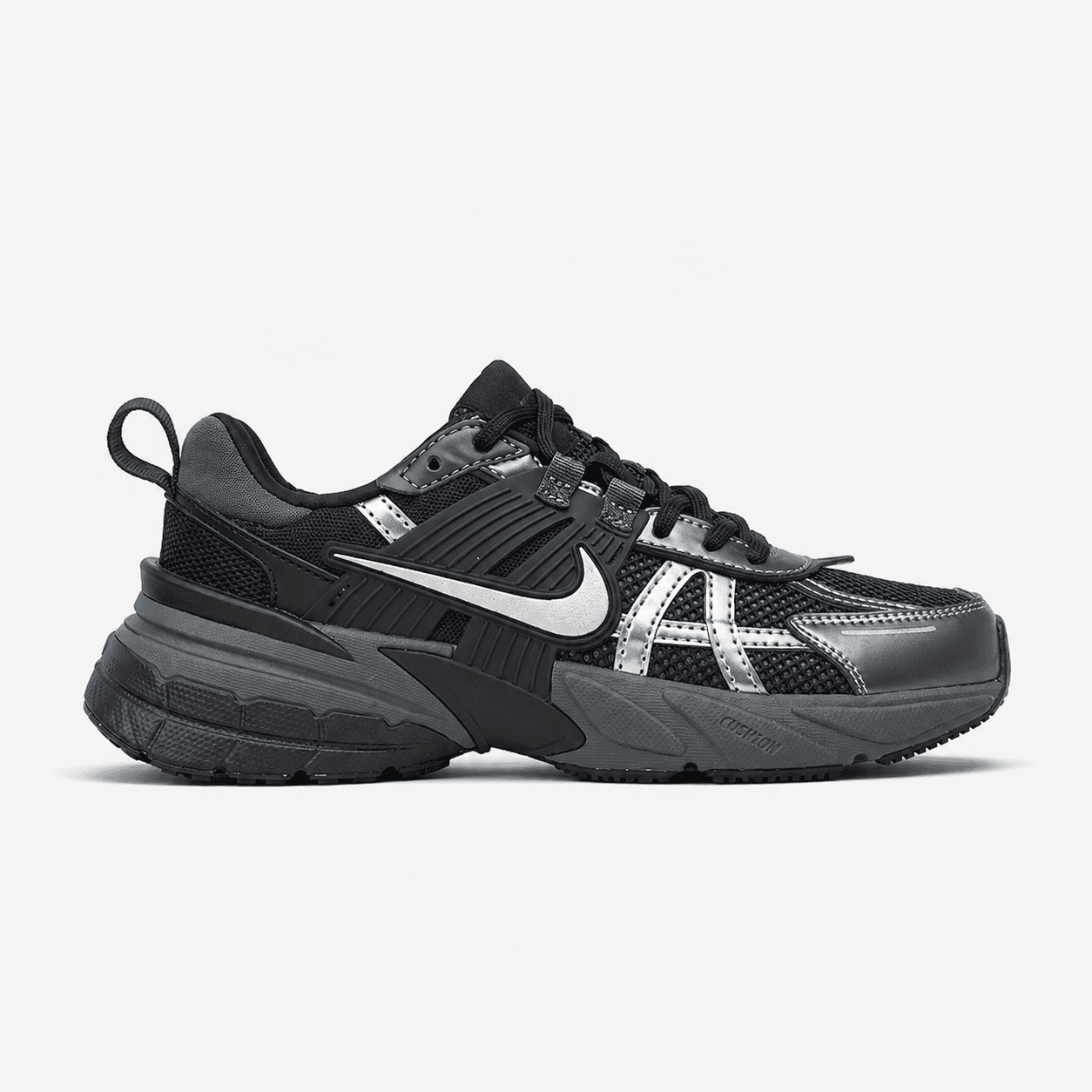 کتونی نایک وی تو کی ران مشکی دودی تیره Nike V2K Run Black Dark Smoke Grey — تصویر ۷