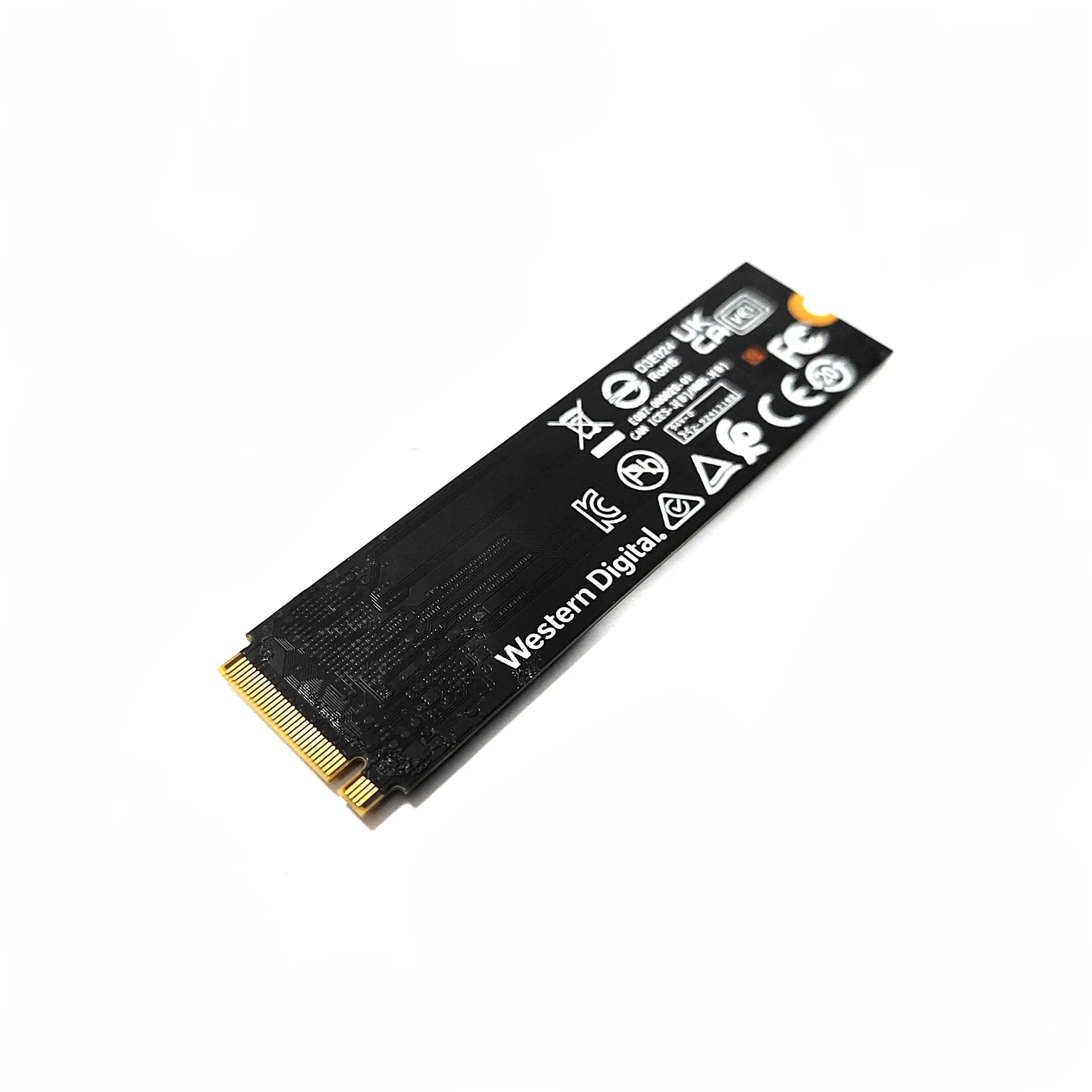 حافظه SSD وسترن دیجیتال WD PC SN740 256GB M.2 — تصویر ۴