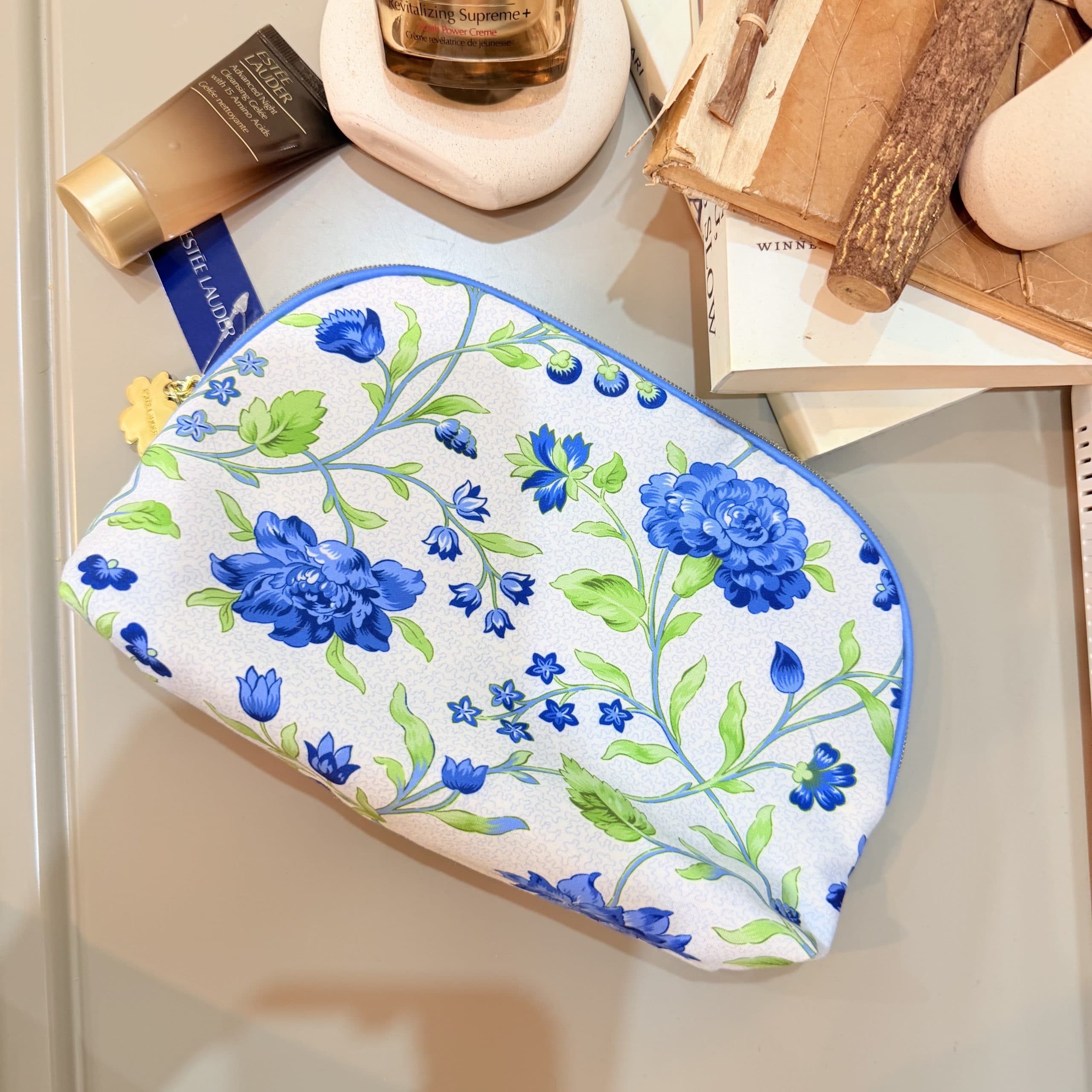 کیف آرایشی استی لادر Estée Lauder — تصویر ۴