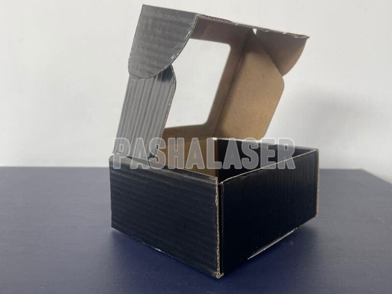 جعبه مشکی پنجرهدار کد 39152 (بسته ده عددی) — تصویر ۸