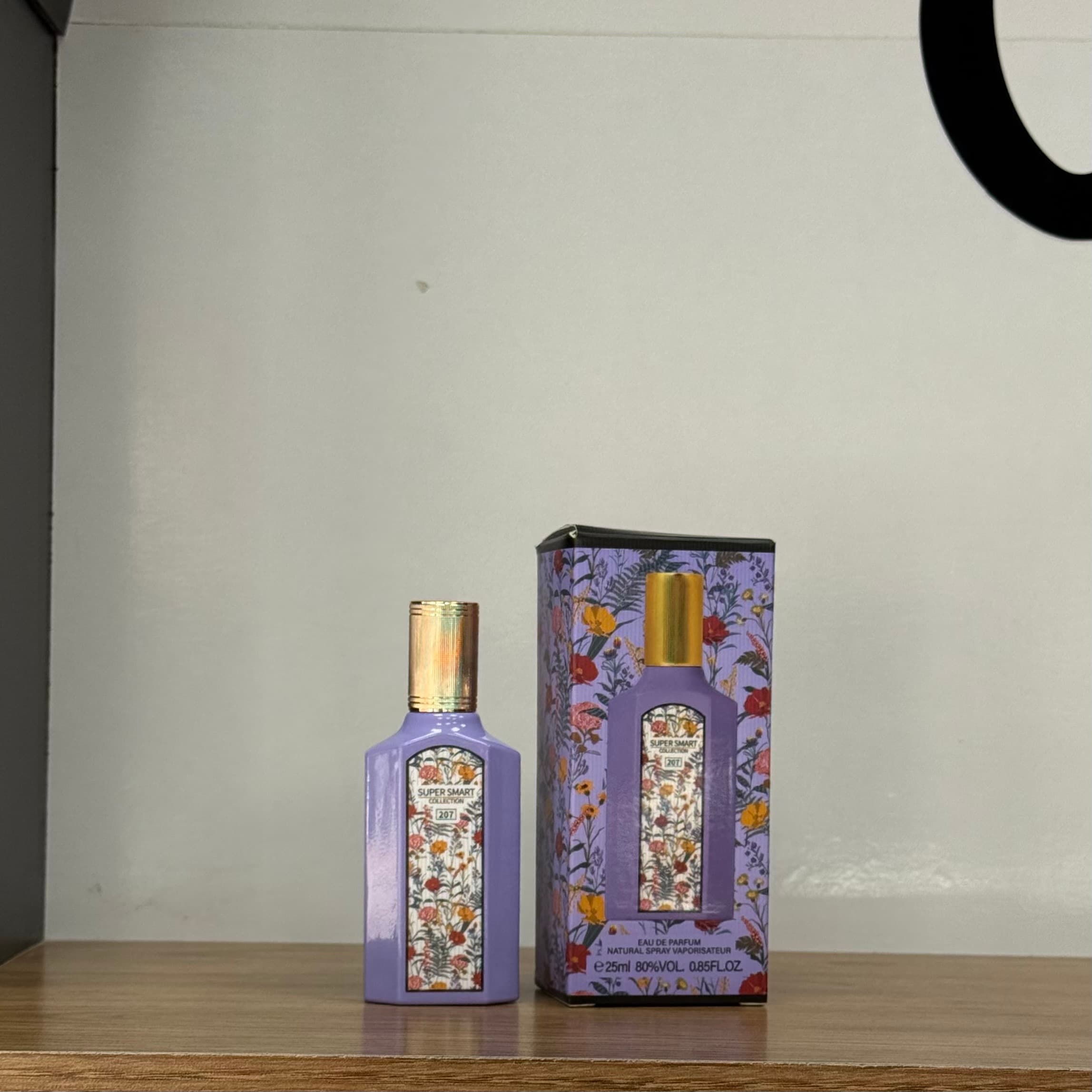 عطر ادکلن مینی زنانه گوچی گورجس مگنولیا(سوپر اسمارت) — تصویر ۳