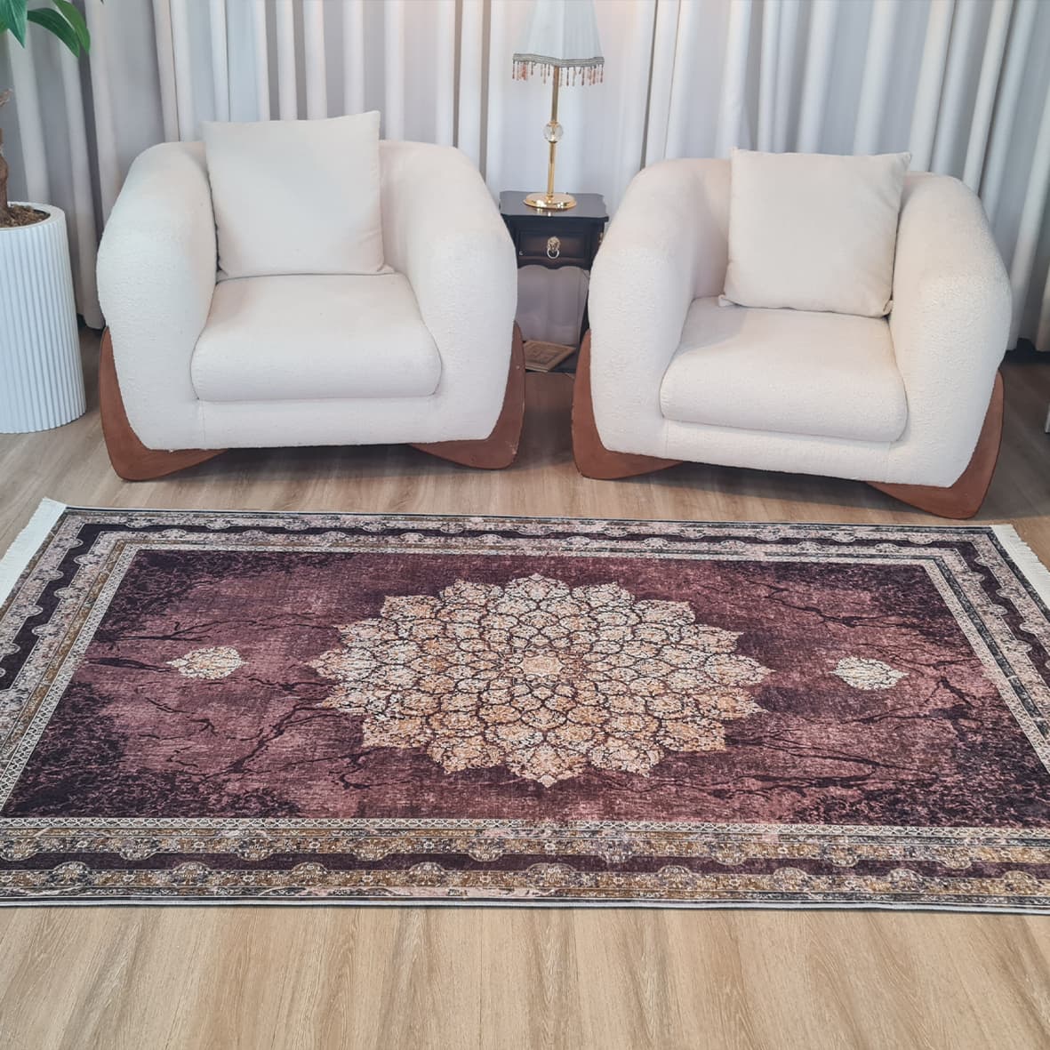 فرش ماشینی چاپی | فرشینه مخمل هازان ترک استپ دار (ضد سر) طرح سنتی کد L319 — تصویر ۲