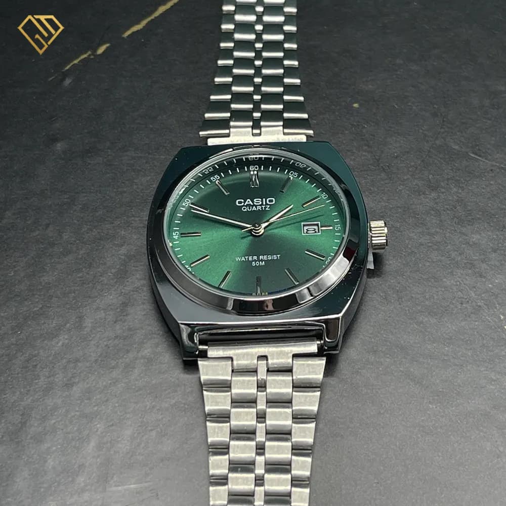 ساعت مچی مردانه کاسیو گادفادر casio godfather، بند و بدنه استیل رنگ ثابت، صفحه سبز — تصویر ۱۱