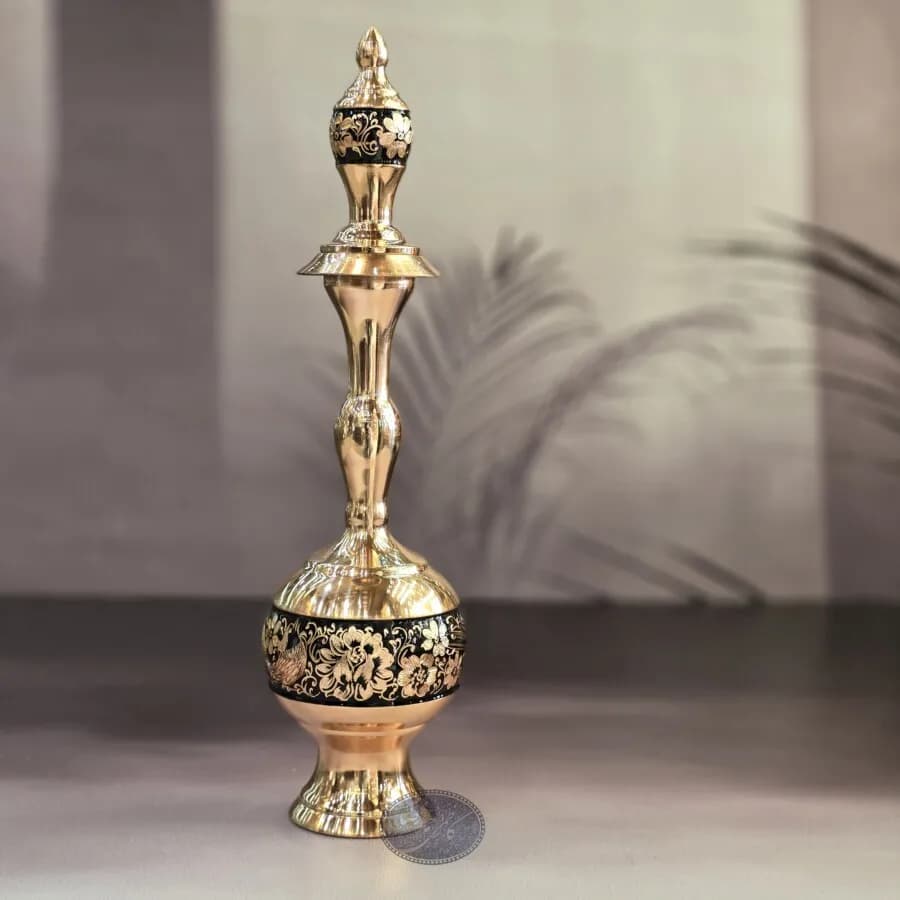 ست تنگ گیلاسی و قندان سفینه ای مس و تراش کاظمی — تصویر ۱۲