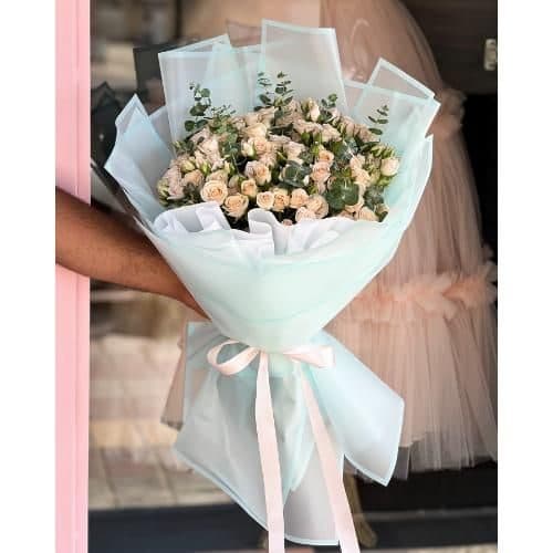 گلفروشی در استخر شنا محدوده سعادت آباد t7859 — تصویر ۲
