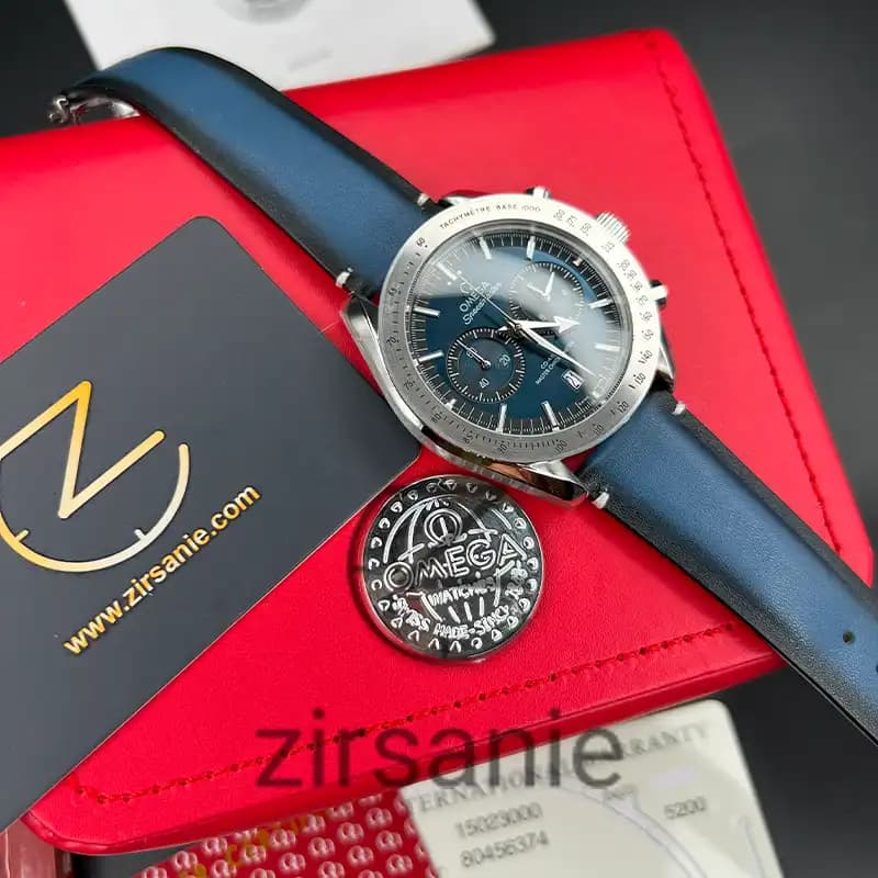 ساعت مچی مردانه امگا اسپید مستر کرنوگراف سیلور صفحه آبی بند چرم Omega Speedmaster Chronograph Silver Blue Screen Leather Strap — تصویر ۲