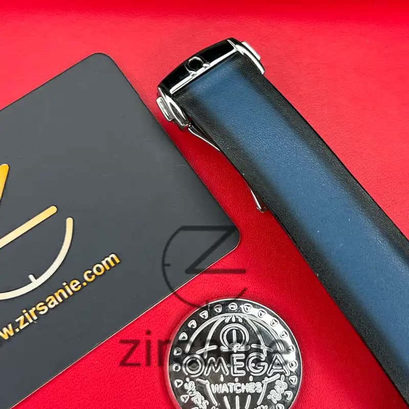 ساعت مچی مردانه امگا اسپید مستر کرنوگراف سیلور صفحه آبی بند چرم Omega Speedmaster Chronograph Silver Blue Screen Leather Strap — تصویر ۵
