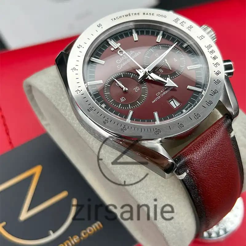 ساعت مچی مردانه امگا اسپید مستر کرنوگراف سیلور صفحه زرشکی بند چرم Omega Speedmaster Chronograph Silver Crimson Screen Leather Strap — تصویر ۸