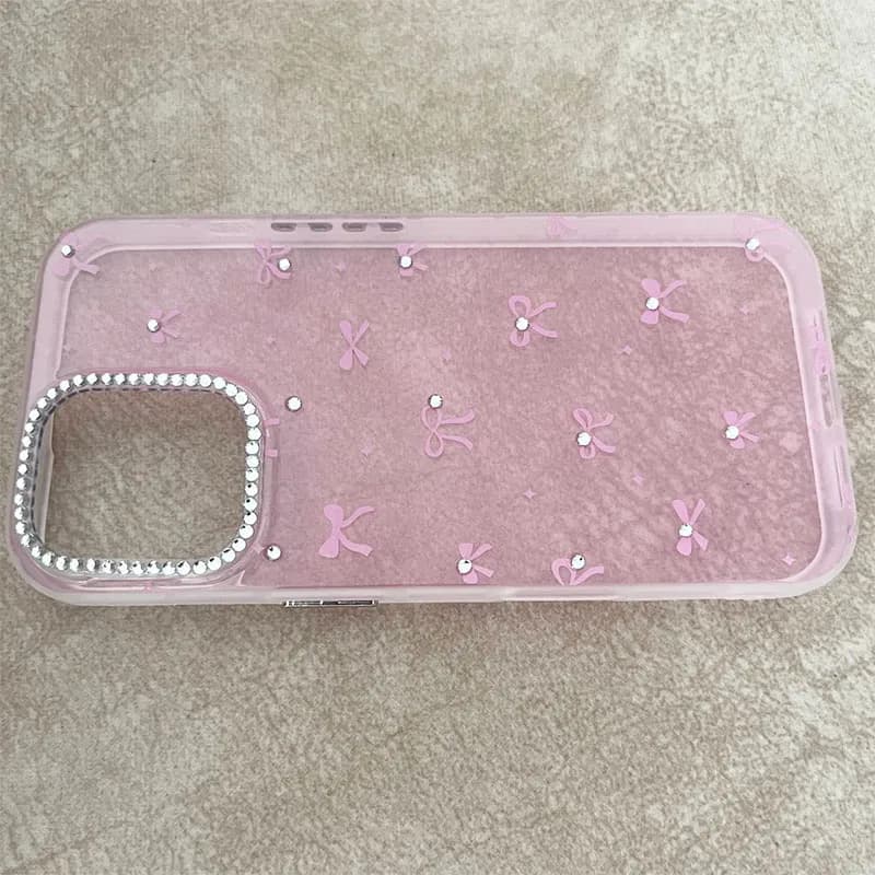 قاب گوشی iPhone 16 آیفون صورتی طرح پاپیون نگین دار کد 1123 — تصویر ۳
