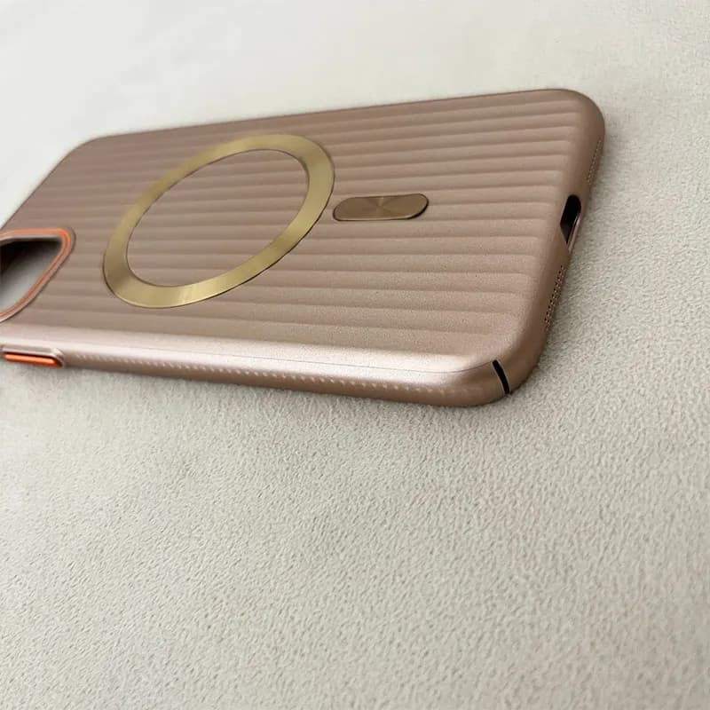 قاب گوشی iPhone 11 آیفون مگ سیف طرح کرکره ای به همراه محافظ لنز کد 1111 — تصویر ۴