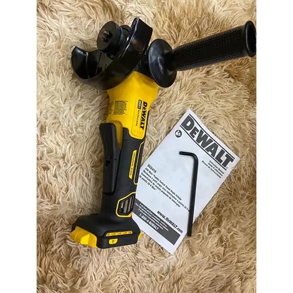 مینی فرز شارژی دیوالت مدل DCG416B — تصویر ۵