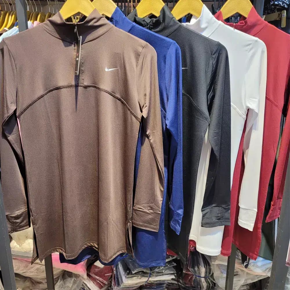 تونیک ورزشی زنانه نیم زیپ بغل چاک دار کد 815 — تصویر ۹