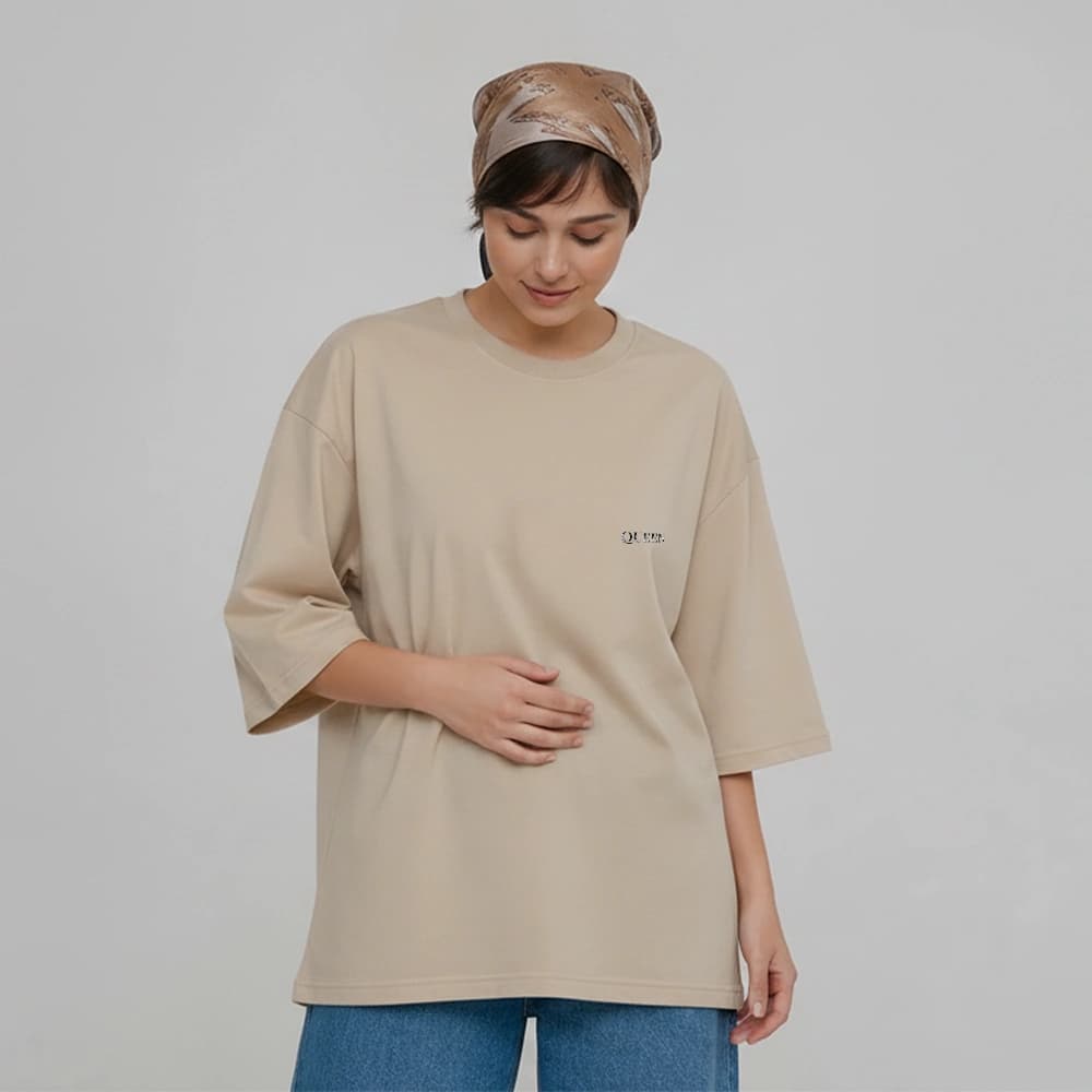 تیشرت زنانه باکسی طرح کوئین سایز فری (پنبه ضمانتی) در 7 رنگ — تصویر ۳