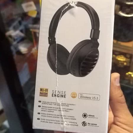 هدفون بلوتوثی رم خور مدل AKZ 35 — تصویر ۵