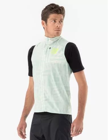 جلیقه ضد باد Compressport مدل Hurricane Windproof Vest M — تصویر ۸