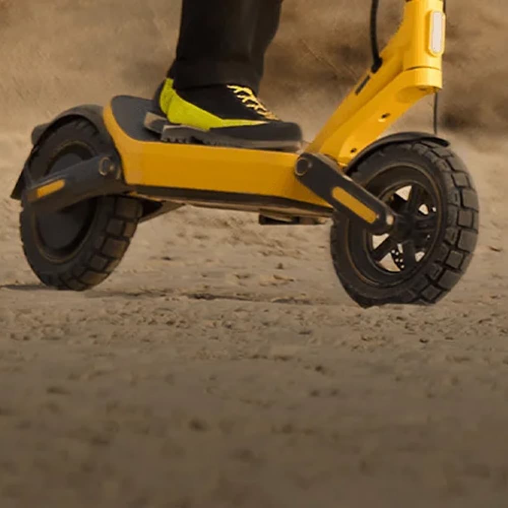 اسکوتر برقی شیائومی مدل Xiaomi Electric Scooter 6 Ultra — تصویر ۶