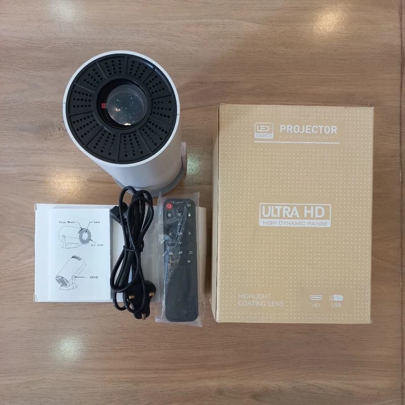 ویدئو پروژکتور مدل HY300 LED — تصویر ۸
