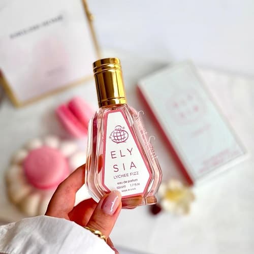 عطر ادکلن زنانه کایالی لیچی اسپارکلینگ فرگرانس ورد (الی سیا لیچی فیز) | (Kayali Sparkling Lychee ( ELY SIA LYCHEE FIZZ Fragrance World حجم 50 میل(شرکتی) — تصویر ۶