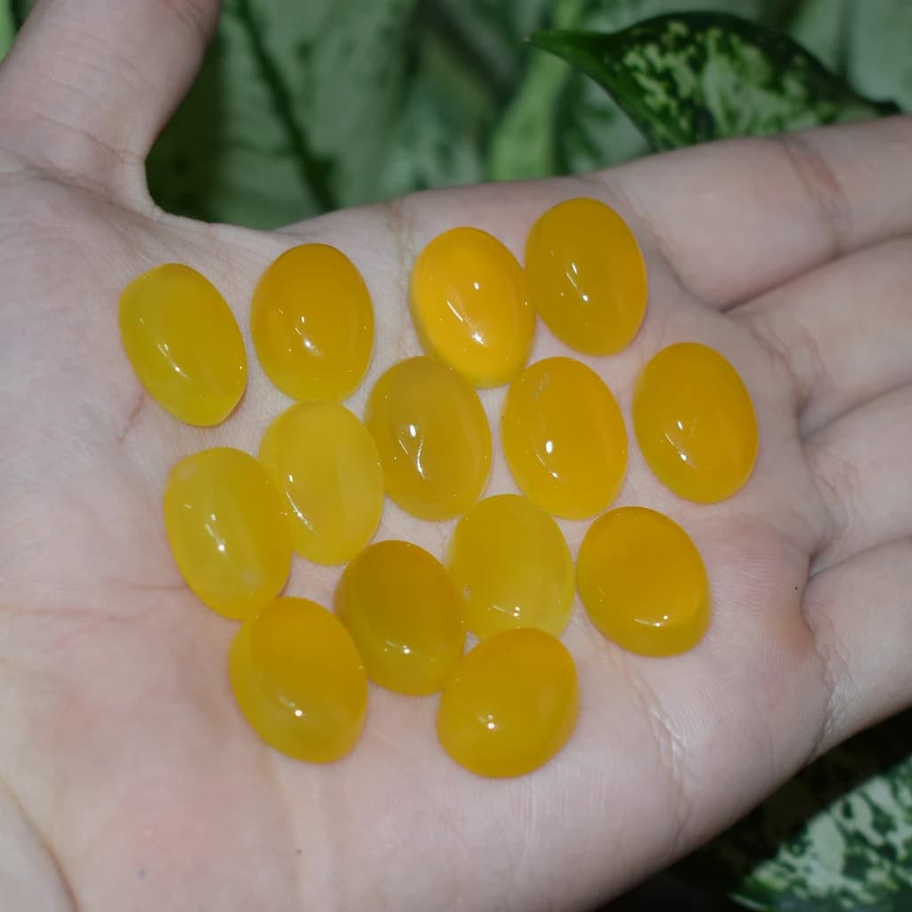 نگین شرف الشمس بیضی سایز 20*15 میلیمتر کد{101009}