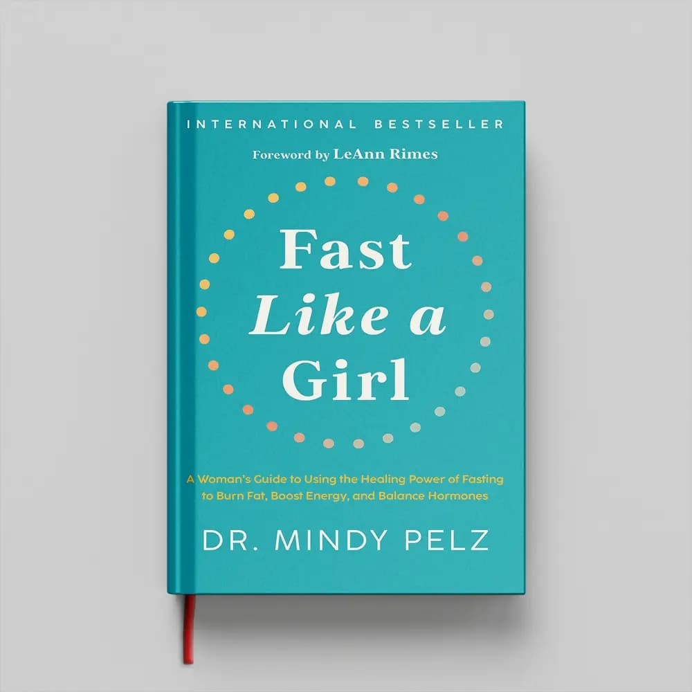 کتاب Fast Like a Girl جلد سخت (HARDCOVER) — تصویر ۲