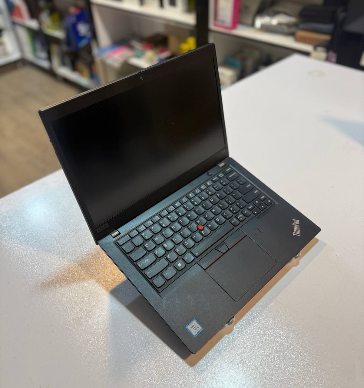 لپ تاپ کارکرده LENOVO ThinkPad x390 -i7-8GB-256GB-2GB — تصویر ۸