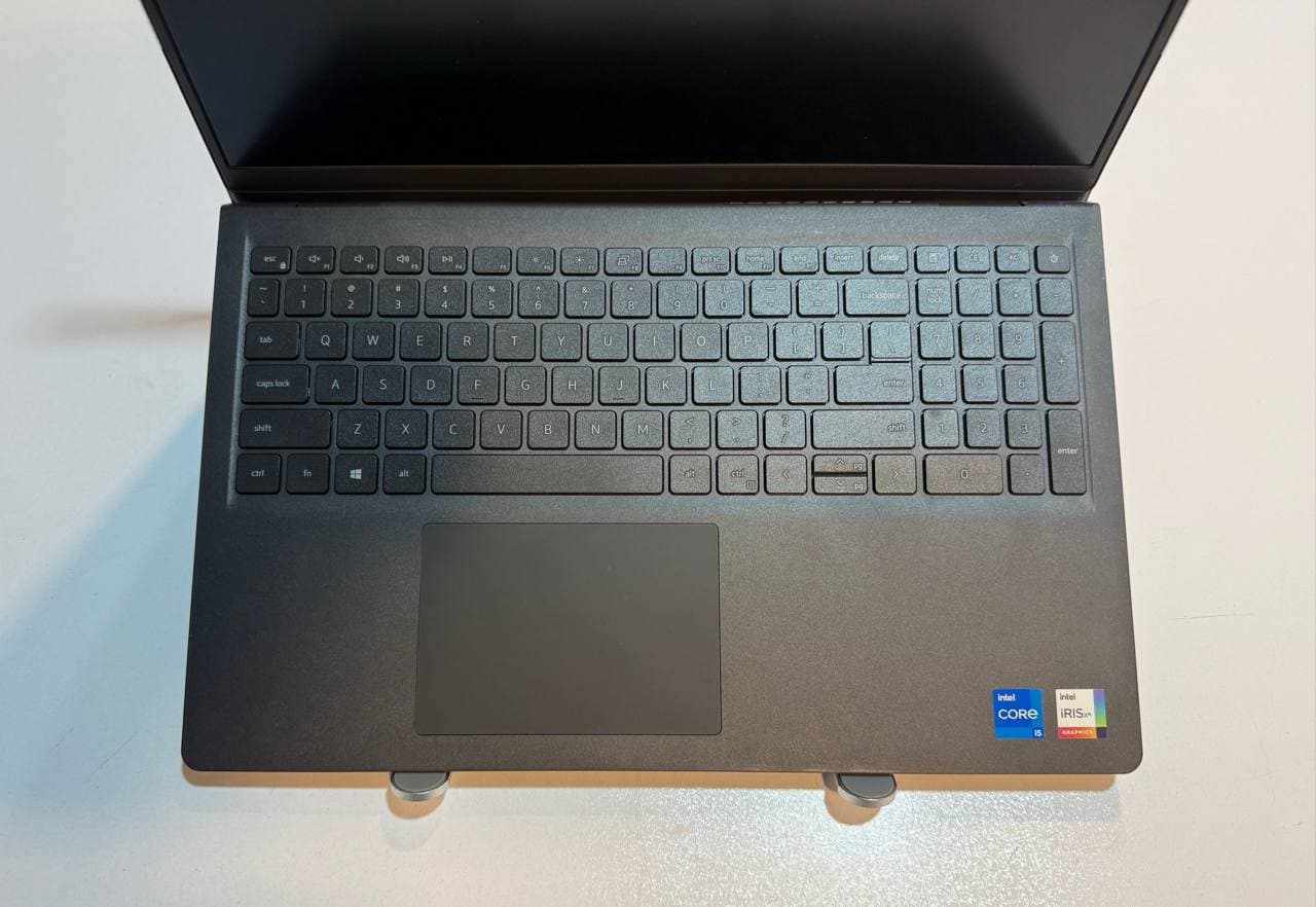 لپ تاپ کارکرده DELL INSPIRON 15 3511 -i5-8GB-256GB-4GB — تصویر ۱۲