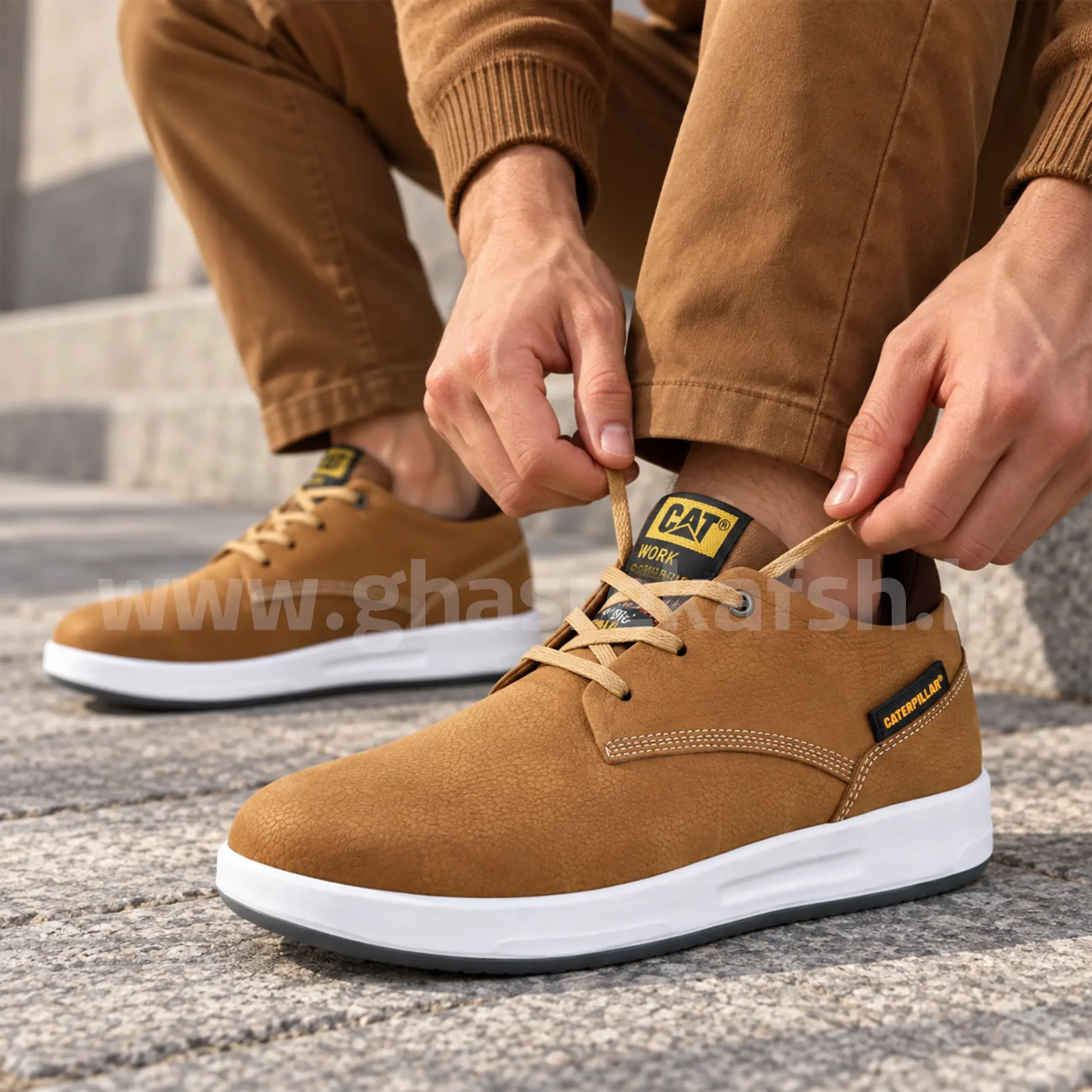 کفش کتونی کاترپیلار caterpillar مردانه چرم طبیعی رنگ خاکی کد 901 — تصویر ۷