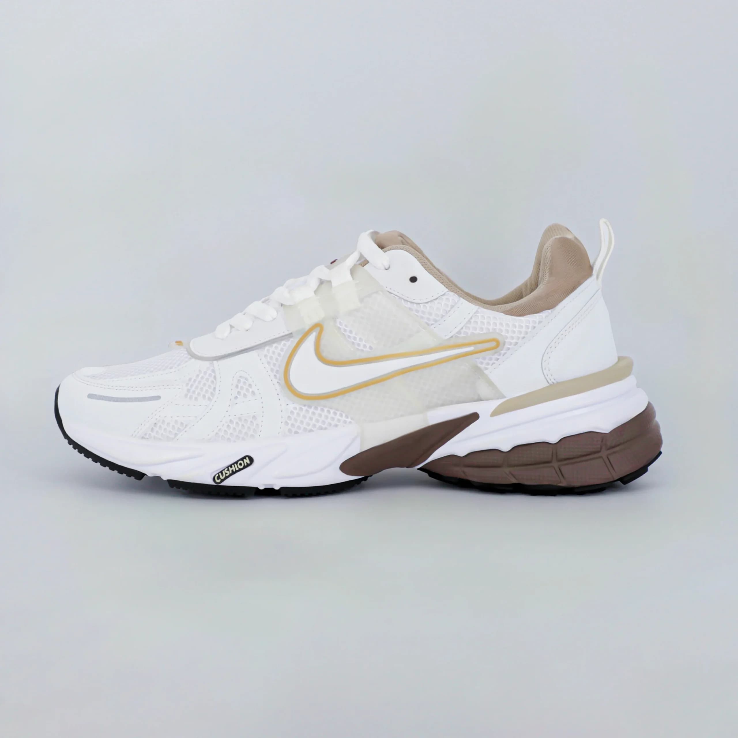 کفش کتونی مردانه نایک وی تو کی nike V2K رنگ سفید عسلی کد 2801 — تصویر ۸