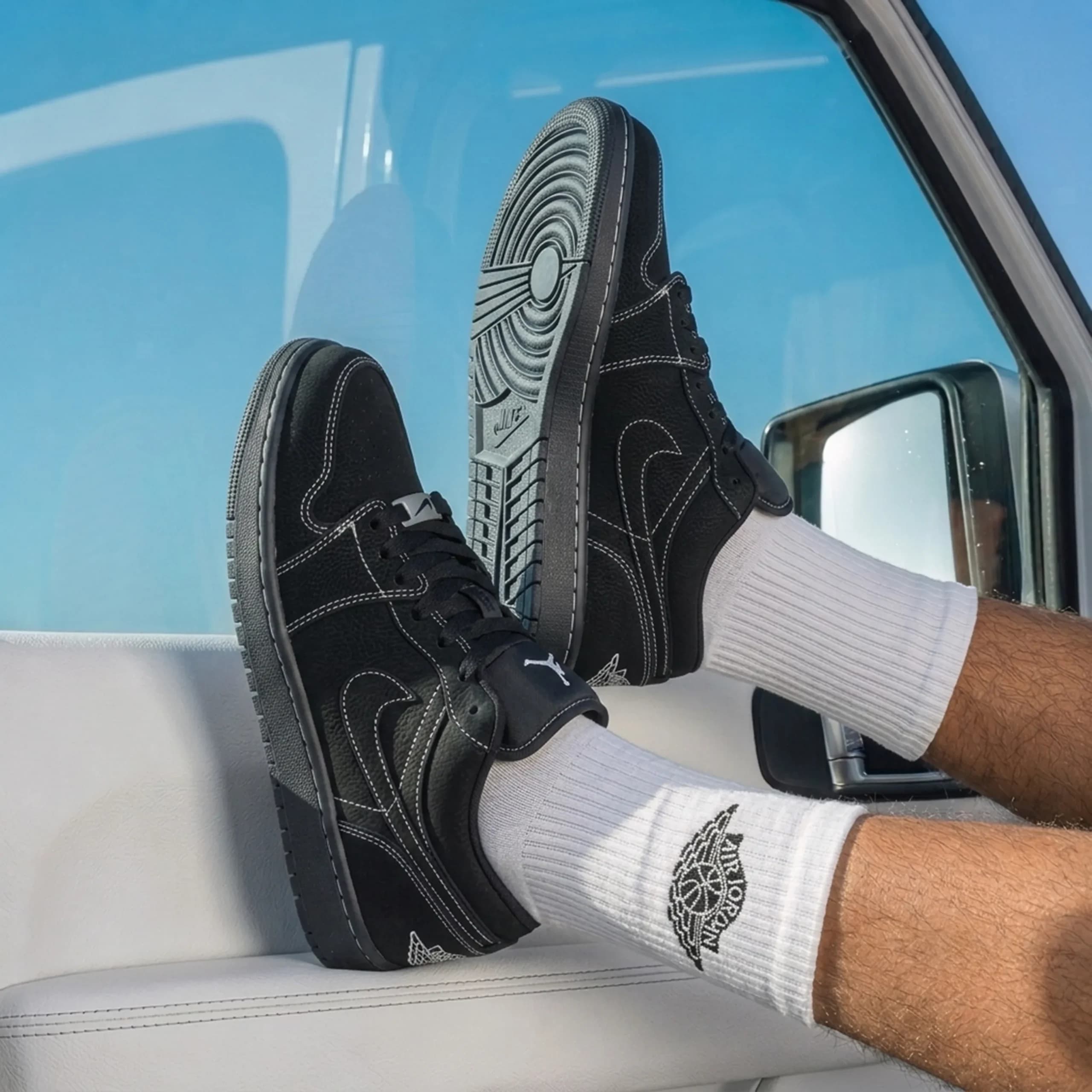 کفش کتونی مردانه نایک جردن وان بلک فانتوم JORDAN 1 Black Phantom رنگ مشکی کد 2687 — تصویر ۶
