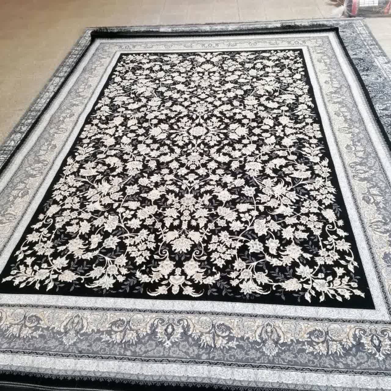 فرش ماشینی کاشان طرح آوا مشکی ۷۰۰ شانه تراکم ۲۵50. — تصویر ۳