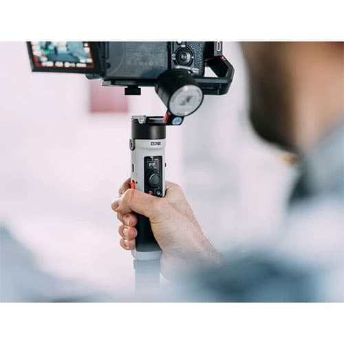 گیمبال موبایل ژیون تک Zhiyun-Tech CRANE-M2 S 3-Axis Gimbal Stabilizer Combo Kit — تصویر ۴