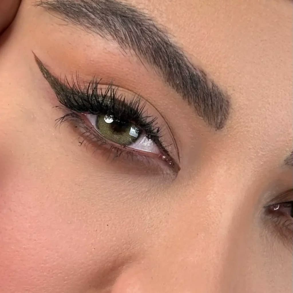لنز مارلی رویال گرین سبز دور دار | Marley Royal Green Lenses — تصویر ۷