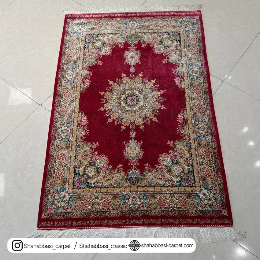 فرش تمام ابریشم کد 215 قرمز — تصویر ۴
