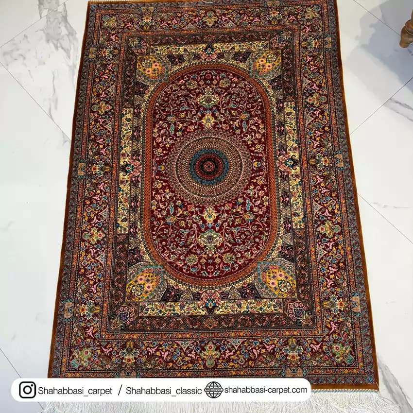 فرش تمام ابریشم کد 64 لاکی — تصویر ۵