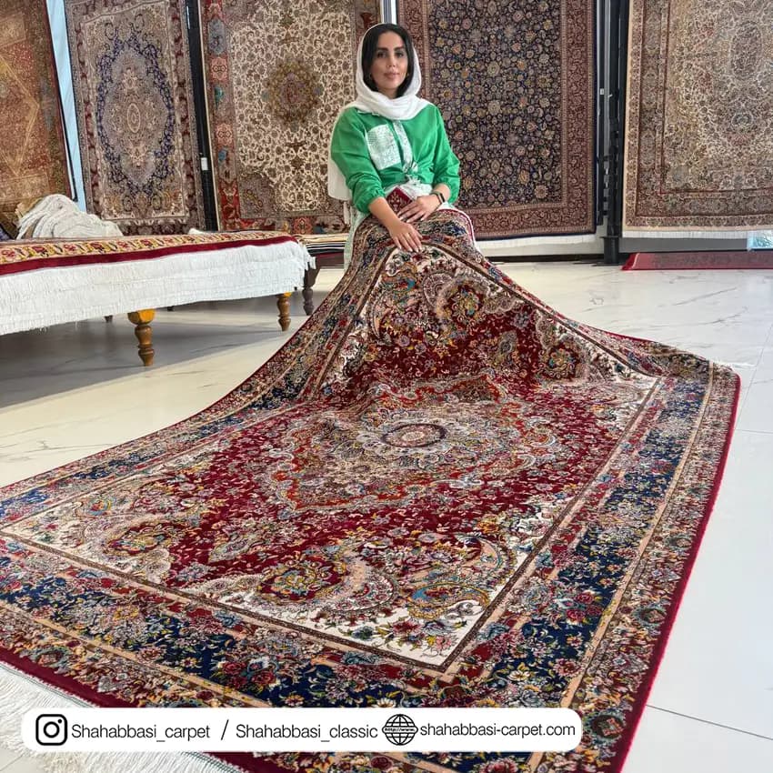 فرش ابریشم کد 99 لاکی