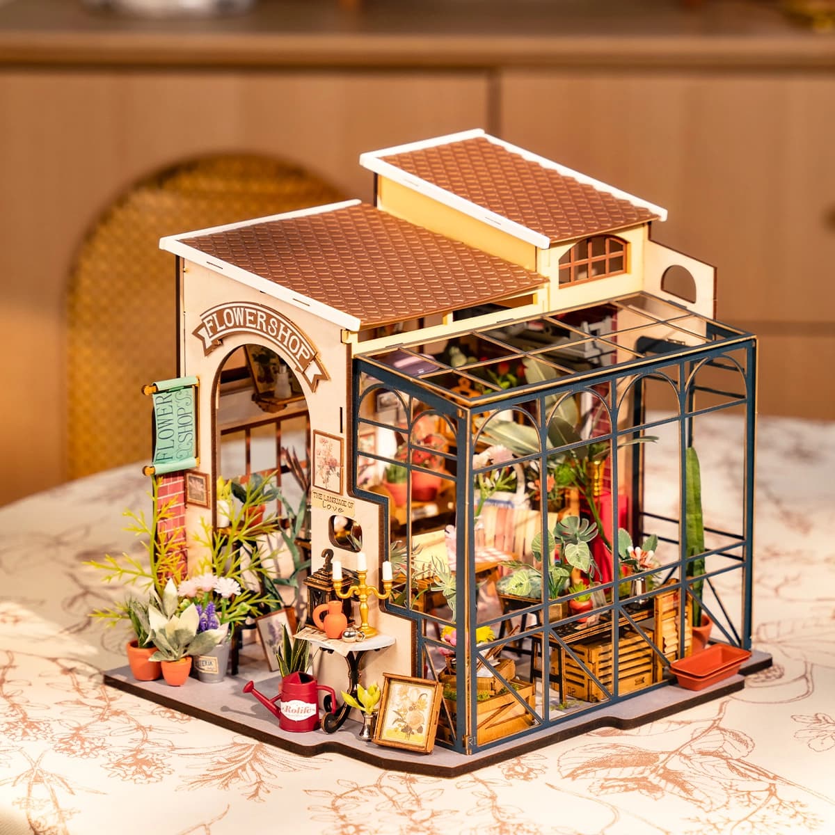 پازل 3 بعدی گل فروشی امیلی مدل Emily’s Flower Shop DG145 — تصویر ۳