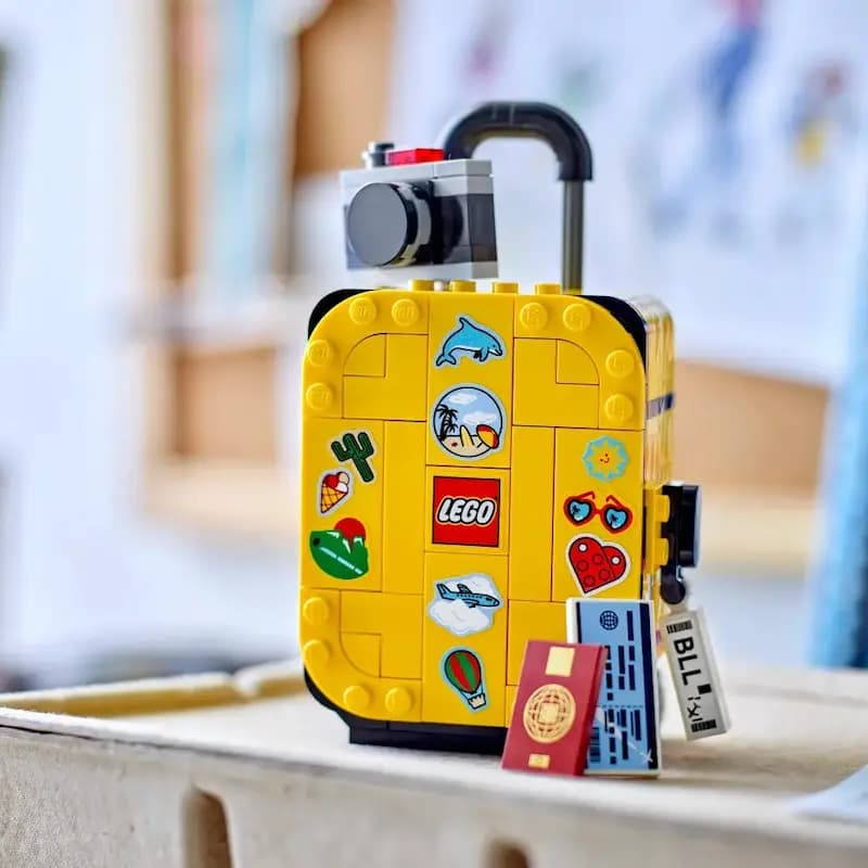 لگو ۴۰۸۱۷ چمدان سفر لگو Yellow Travel Suitcase — تصویر ۷