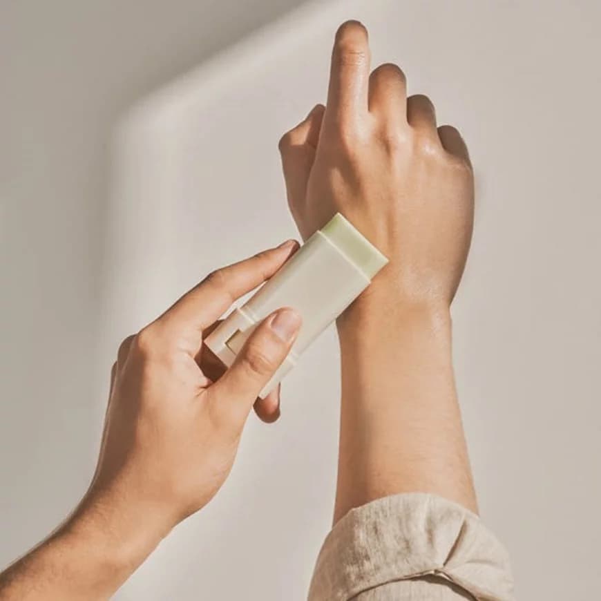 ضد آفتاب استیکی SPF50 بیوتی آف جوسان 18 گرم — تصویر ۸
