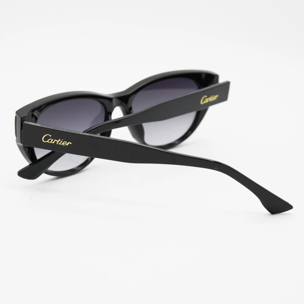 عینک آفتابی زنانه کارتیر (Cartier) مدل 58201 — تصویر ۷