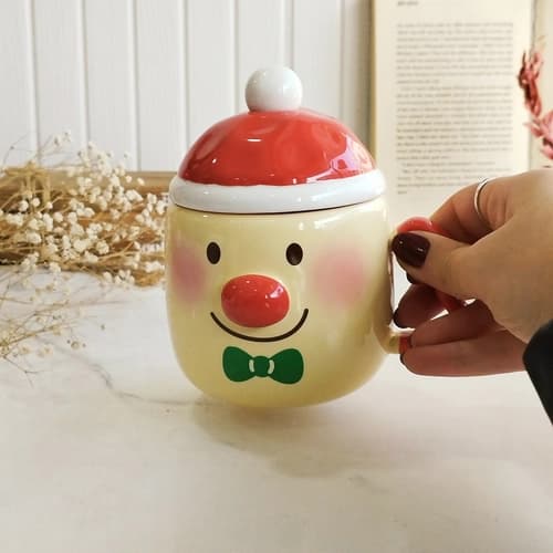 ماگ فانتزی عروسکی برجسته خارجی -دارای درب و قاشق – کیفیت فوق العاده — تصویر ۷