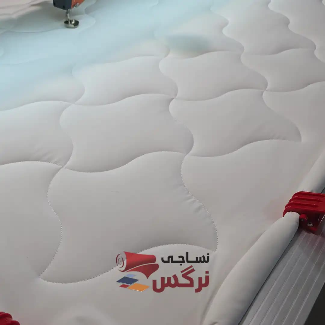 لحاف لایت یک و نیم نفره تخت 120 میکرو براش — تصویر ۸