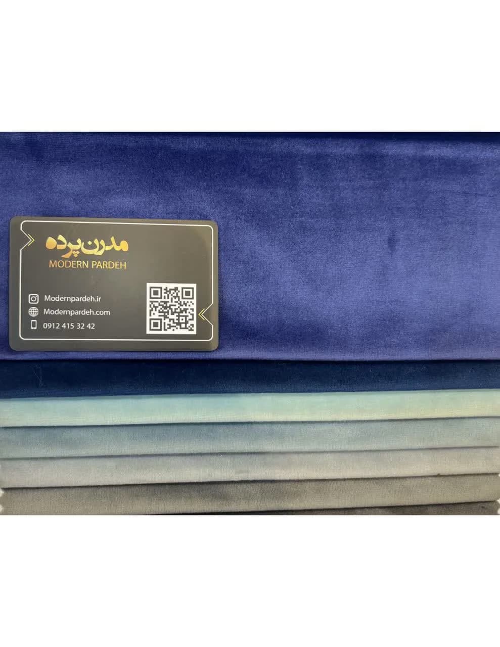پرده مینیمال ترکیب حریر و مخمل آبی درباری کد 23 — تصویر ۲