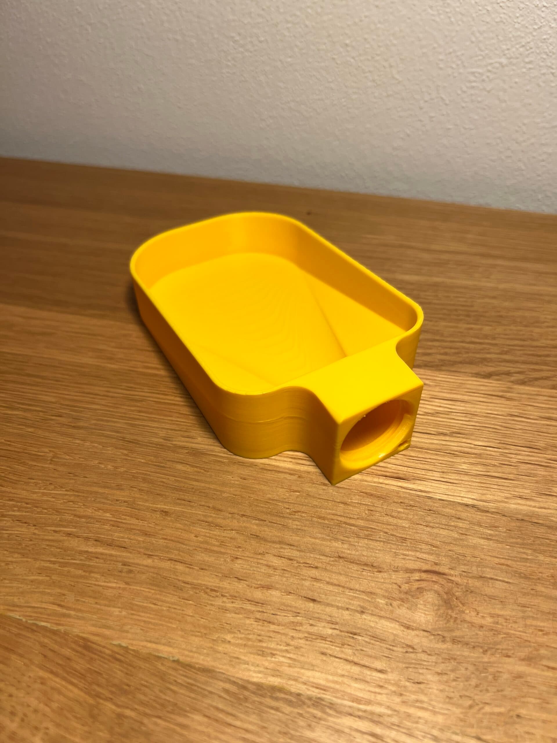 ظرف آبخوری سگ و گربه (قابل اتصال برای سر بطری) کد 214 — تصویر ۳