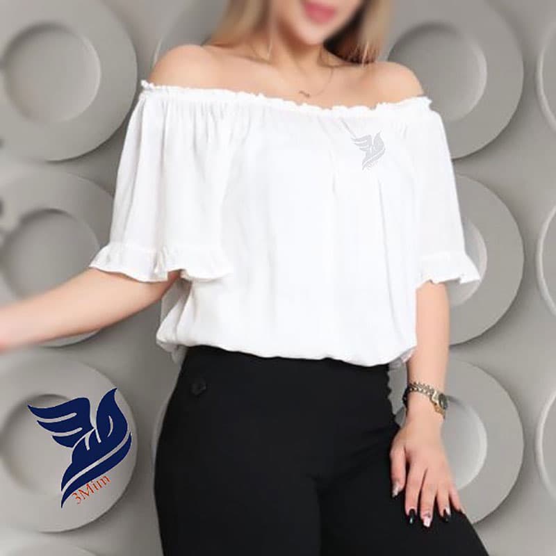 تیشرت یقه قایقی — تصویر ۱۱